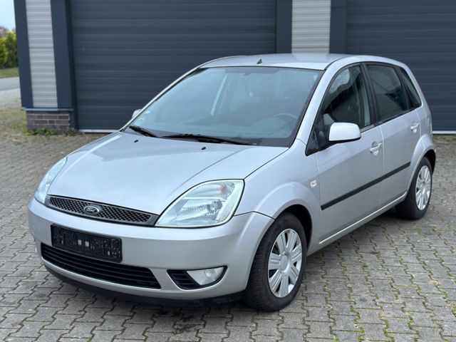 Ford Fiesta 1.4 Diesel Futura Automatik Klima Tüv