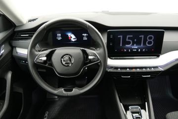 Skoda Octavia Combi Clever 2.0 TDI DSG NAV PDC HUD