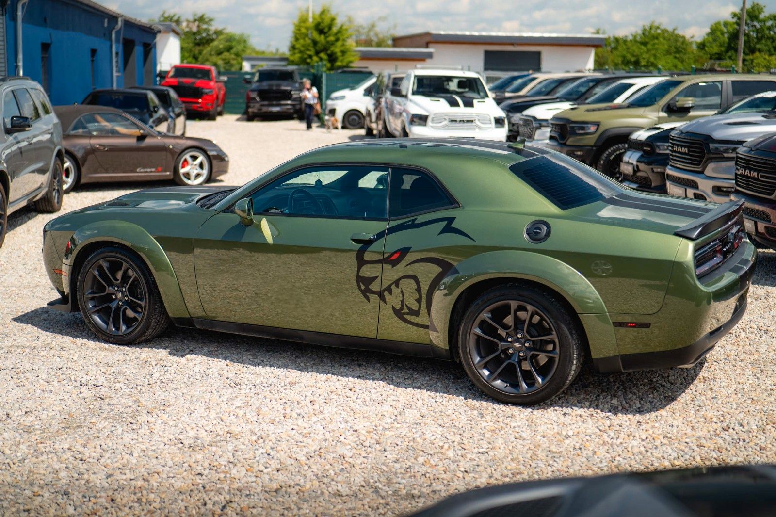 Fahrzeugabbildung Dodge Challenger 6.4 V8 SRT 392 R/T SCAT PACK WIDEBODY