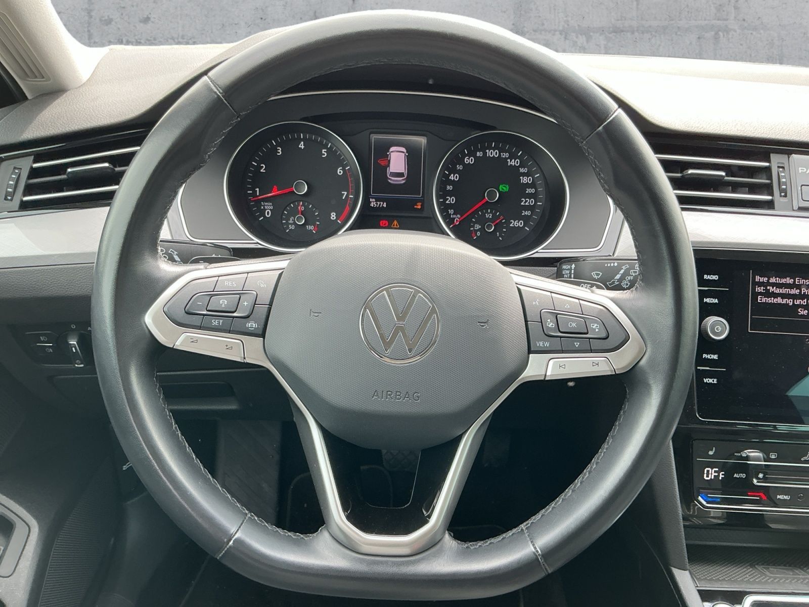 Volkswagen Passat Variant - Bild 10