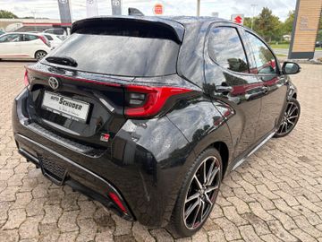 Toyota Yaris - 2