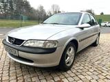 Opel Vectra 2.0 16V CD Exklusiv*Automatik*Klima LEDER - gebrauchte Opel Vectra aus dem Jahr 1997