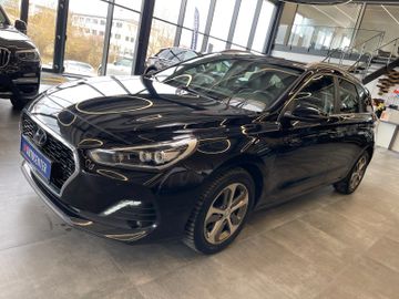 Hyundai i30 cw Premium *ACC*KAMERA*NAVI*SHZ*TEM*TOUCH*