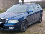 Skoda Octavia 1.9 TDI DSG - Skoda Octavia mit Diesel-Antrieb: Kombi, Automatik, 1.9