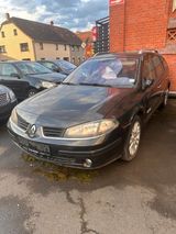 Renault Laguna  2.2 DCI Festpreis - Renault Laguna aus 2005: Kombi
