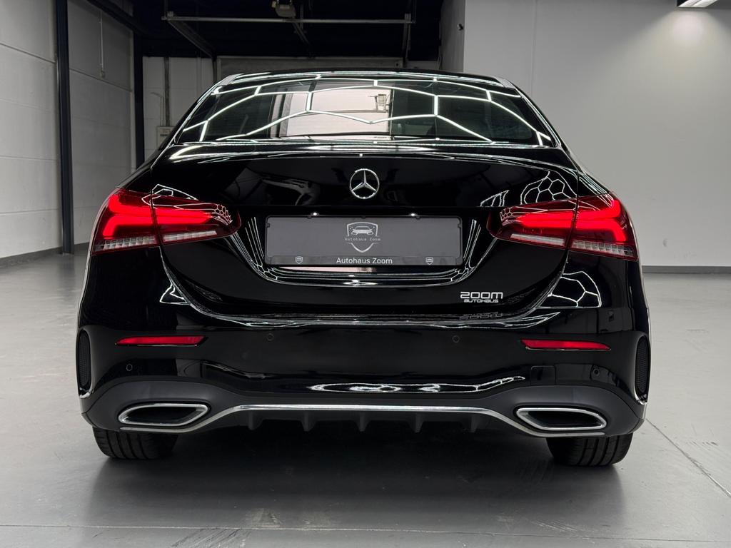 Mercedes-Benz A 180d AMG Limousine, Foto 7 von 50
