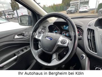 Ford Kuga - 10