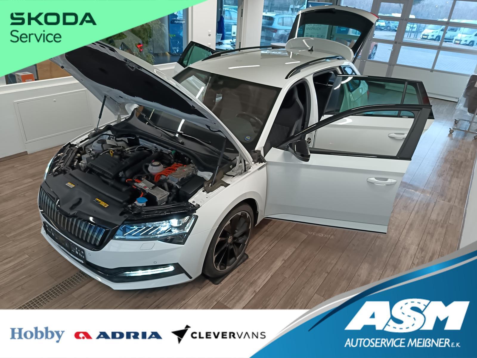 Skoda Superb Combi Sportline Hybrid iV+AHK+DCC+ACC+LED