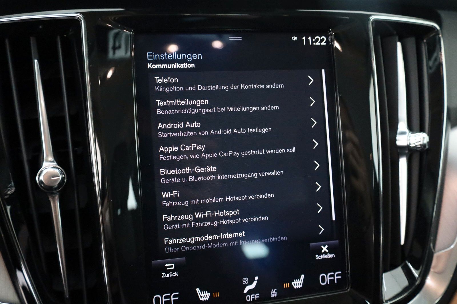 Fahrzeugabbildung Volvo V60 Momentum Pro, T.Leder,Navi,LED,Kamera,SH