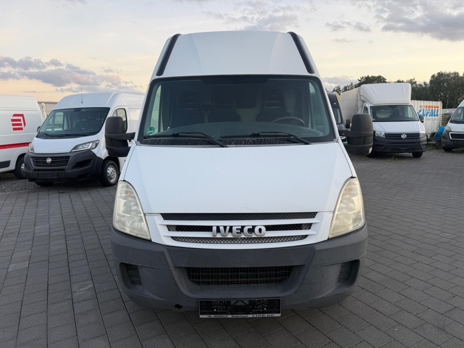 Iveco Daily 2.3 Liter 35S12 L4H2