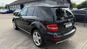 Mercedes ML 350 - 7