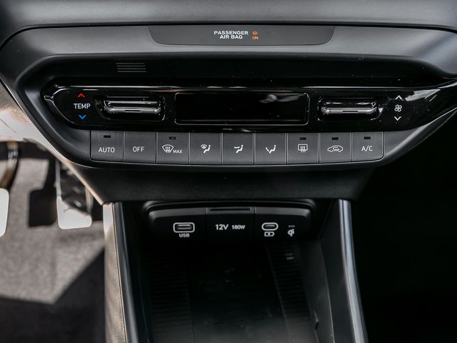 Hyundai Bayon 1.0 Trend 2WD Kamera Navi Komfort-Paket