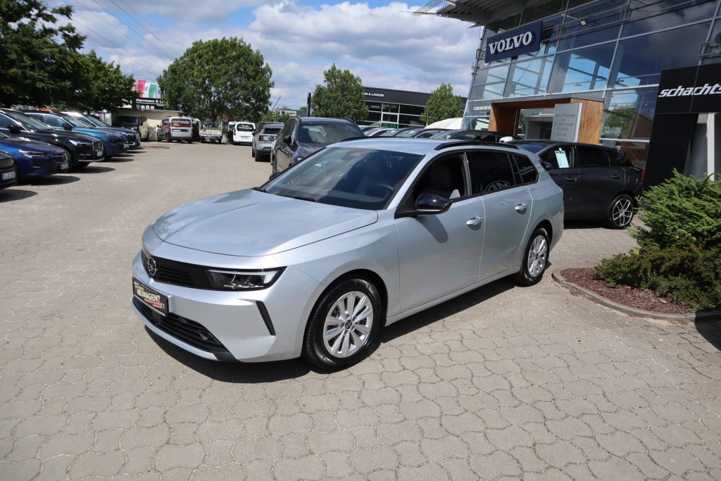 Opel Astra Sports Tourer 1.2 Turbo Automatik Edition imagem 2