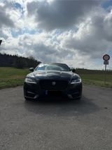 Jaguar XF 30d 300PS R-Sport Automatik R-Sport*Himmel* - Jaguar: X300