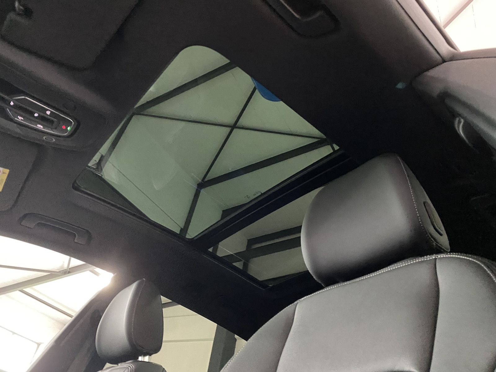 Fahrzeugabbildung Audi Q8 45 Tdi quattro S Line/´23/Pano/ACC/AIR/