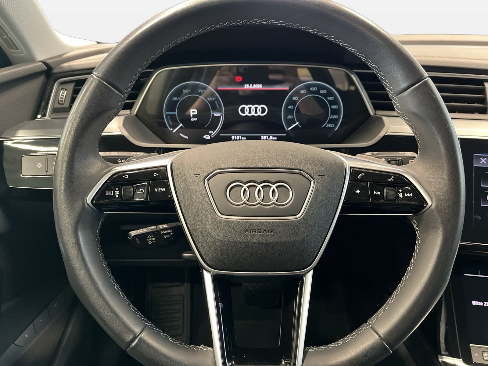 Audi Q8 e-tron - Bild 16