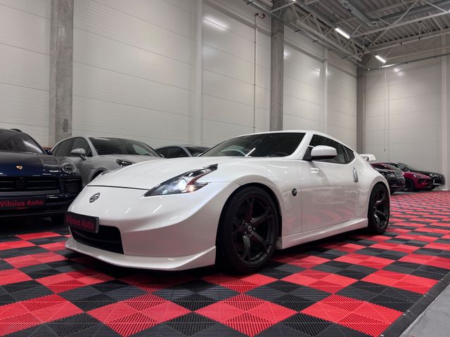 Nissan 370Z 3.7L V6 NISMO V1 MANUAL/ALCANTARA