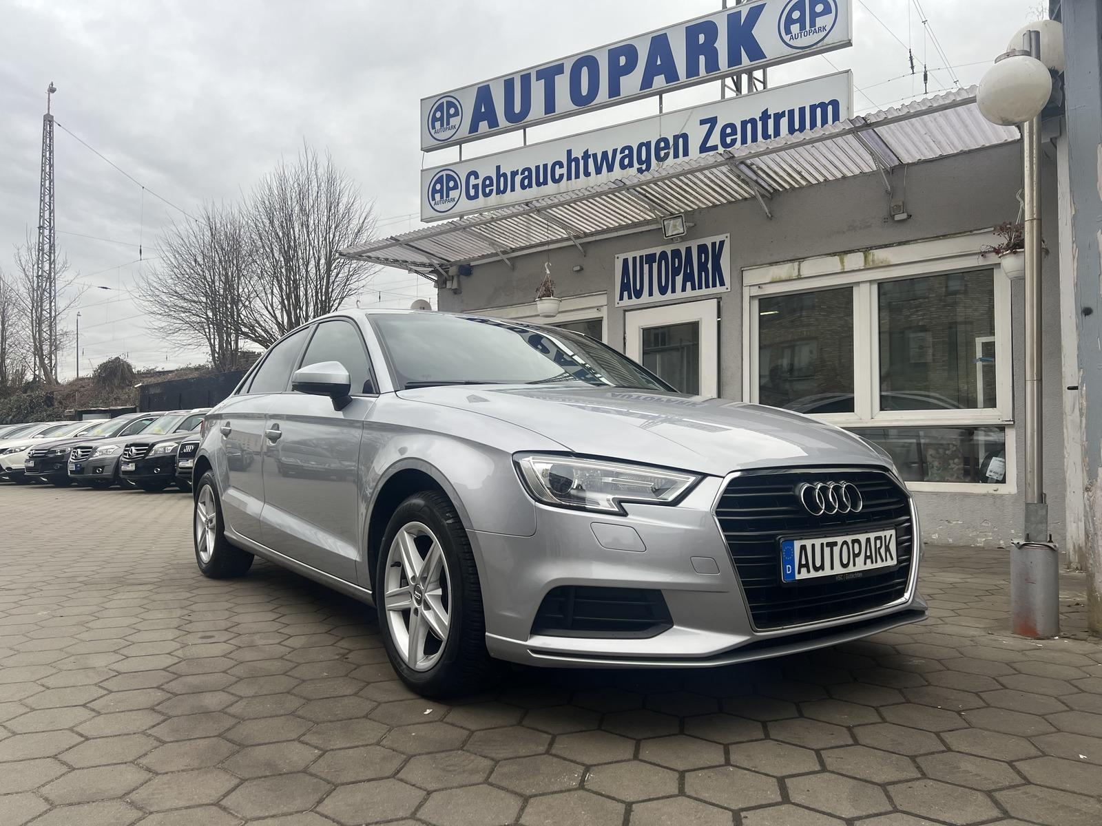 Audi A3 1.0 TFSI Ambition*Navi*Xenon*PDC*92000 KM