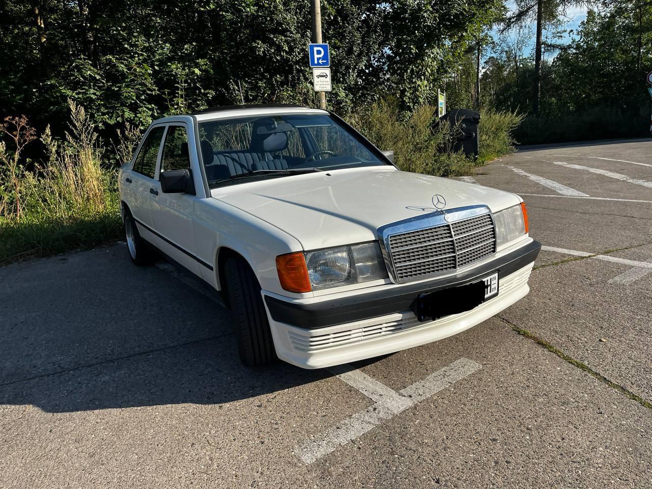 Mercedes-Benz 190
