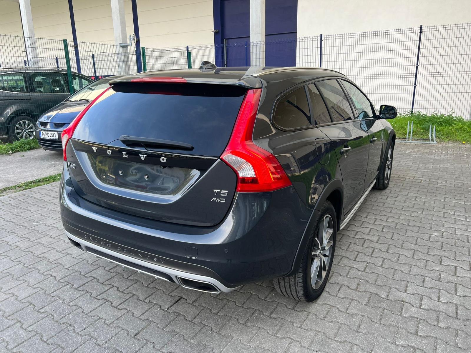 Volvo V60 Cross Country T5 Geartronic