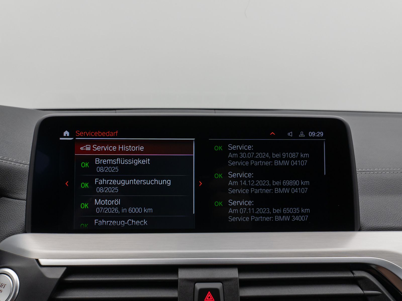 Fahrzeugabbildung BMW X3 xD20d xLine HUD ACC PDC Komfort Alarm Sport