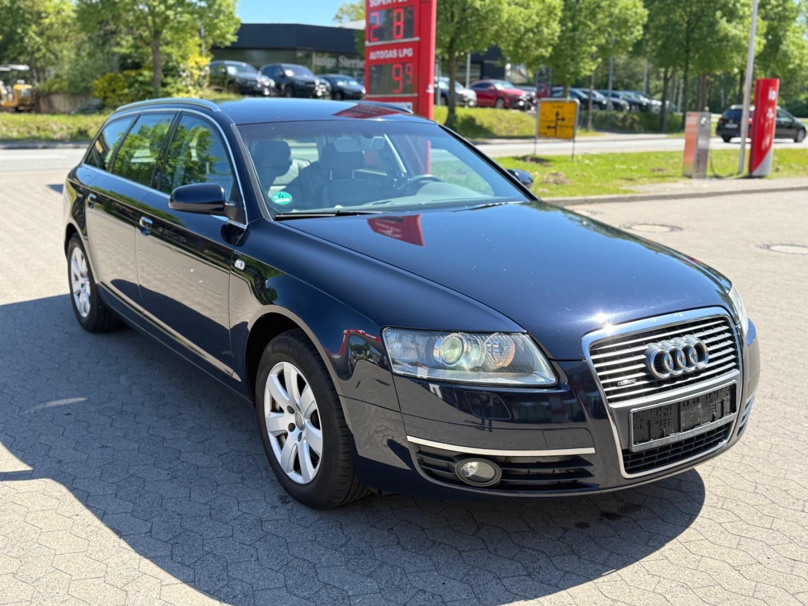 Audi A6 Avant 3.0 TDI quattro*TÜV NEU*XENON*NAVI