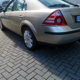 Ford Mondeo 2,0 Ghia Automatik+AHK+17Zoll - Ford Mondeo aus 2005: Ghia