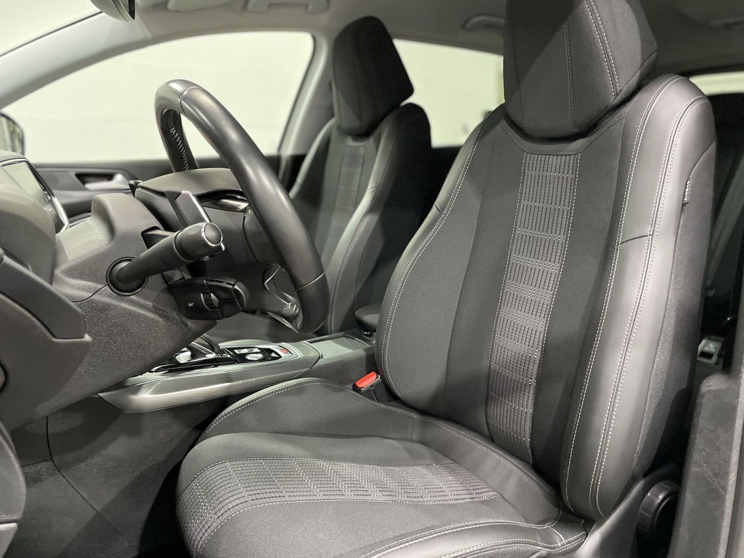 Fahrzeugabbildung Peugeot 308 Allure Sport #Tempomat#Navi#Shz#PDC
