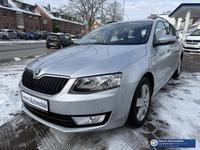 Skoda Octavia Combi Ambition 1,2 TSI SHZ Klima PDC Tem