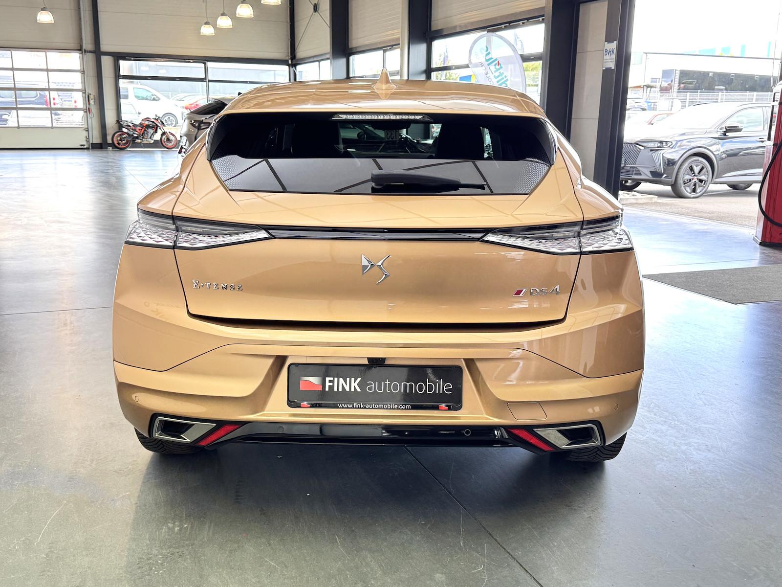 DS Automobiles 4 E-Tense 225 Performance Line+ 1.Hand