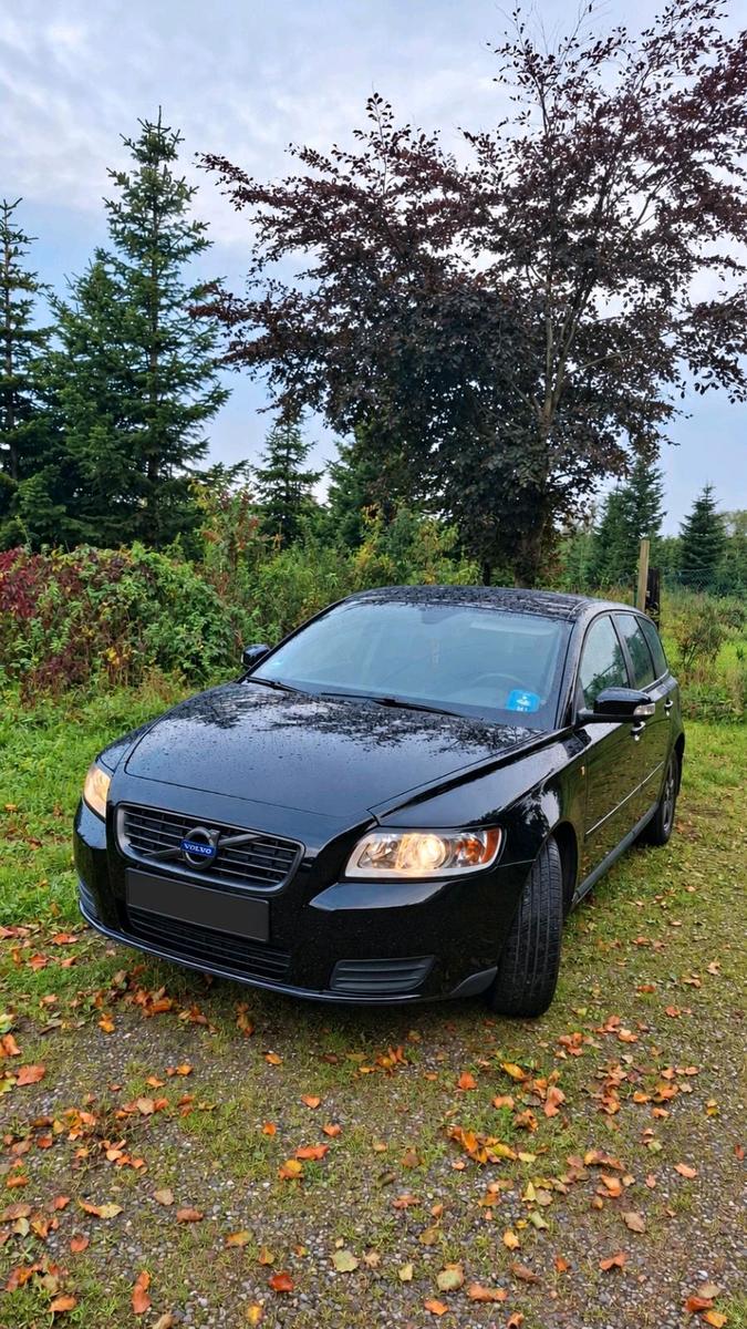 Volvo V50