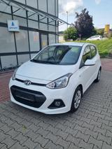 Hyundai i10 blue Style - Hyundai i10 Gebrauchtwagen in Mainz