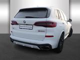 BMW X5 M50i - weiße BMW X5 M50