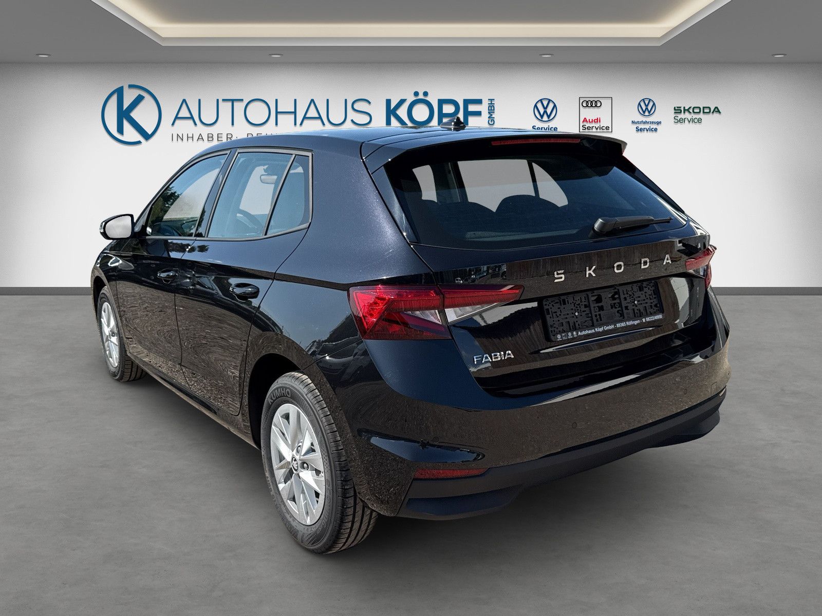 Skoda Fabia Selection Plus DSG AHK RFK LED Garantie imagem 3