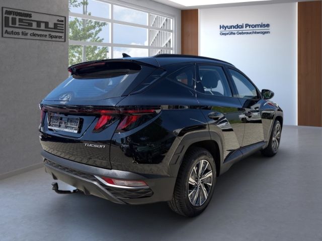 Fahrzeugabbildung Hyundai Tucson Select 2WD +KLIMA+PDC+NAVI+SHZ+RFK+UVM+