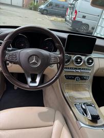 صورة 8 لـ 2015 Mercedes-BENZ C 220