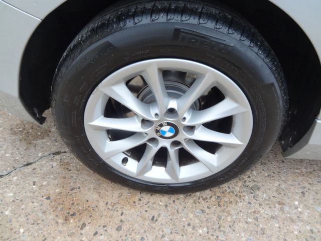 Fahrzeugabbildung BMW 116 i/Automatik/1.Hd/Kamera/Navi/Xenon/AHK/