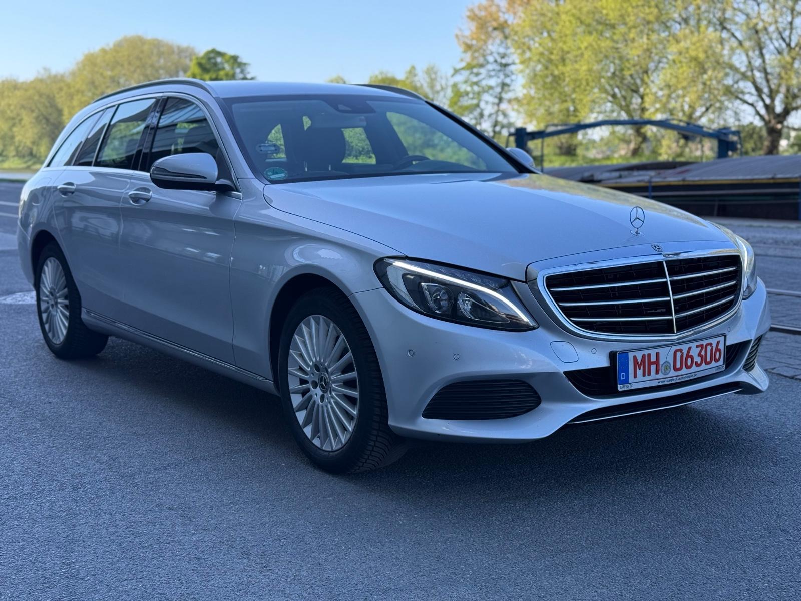 Mercedes-Benz C180*9G-Tronic*Exclusive*LED*Totwinkel*AHK*Navi*