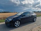 Opel Astra H GTC 2.0l Turbo - Opel Astra: H Gtc Turbo