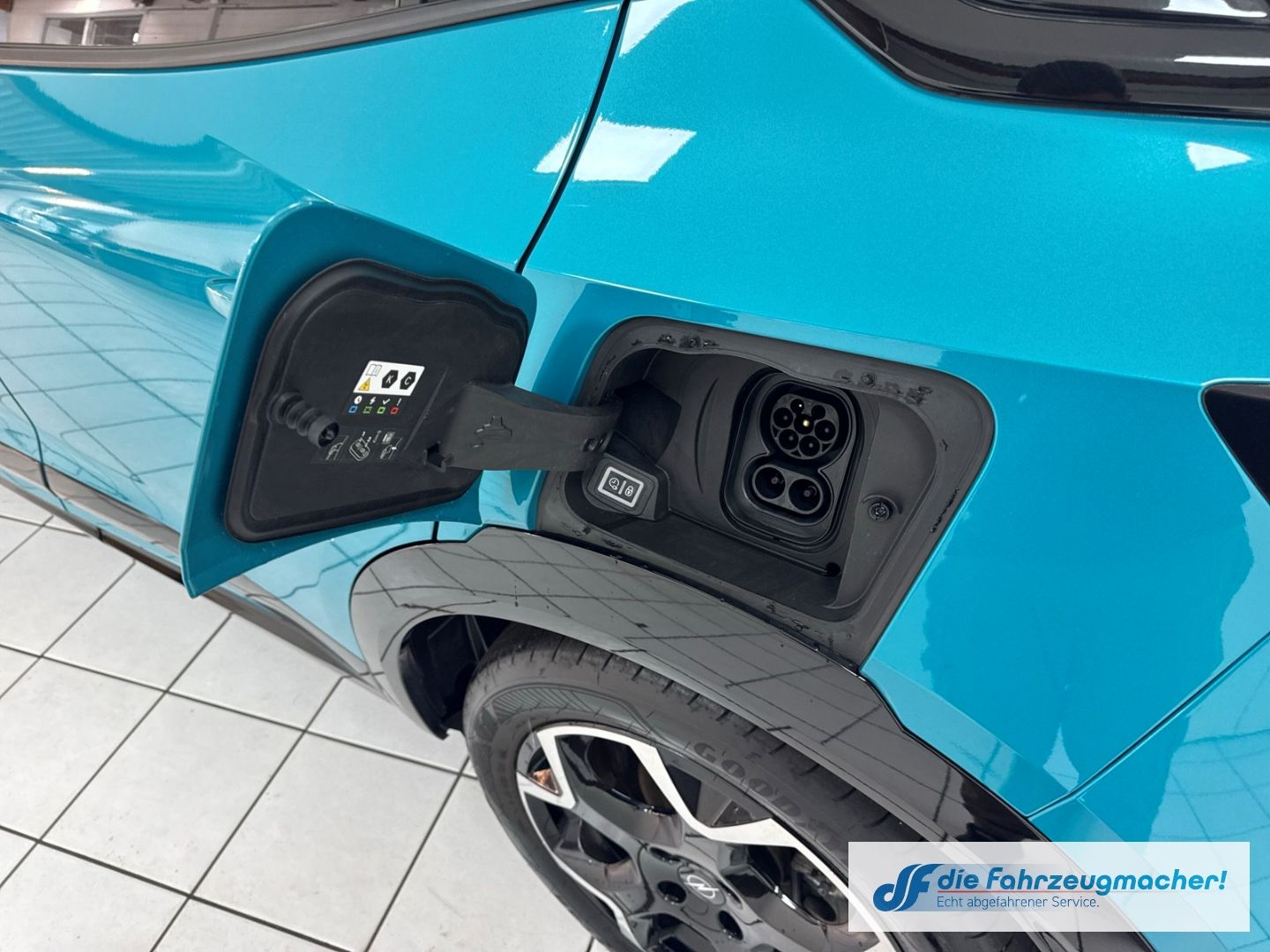 Fahrzeugabbildung Opel Mokka e GS Navi 54kWh Digitales Cockpit LED Ble