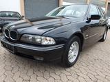 BMW 520i Touring *6 Zylinder*194000km*Scheckheftgepf - gebrauchte BMW 520 aus dem Jahr 2000