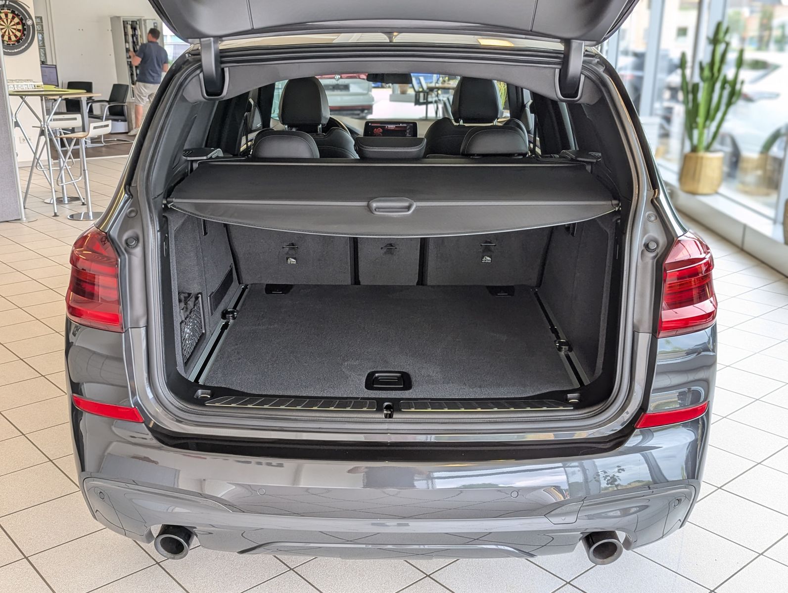 BMW X3 xD 30 d M-Sport Pano HUD ACC Harman H/K AHK - Image 17