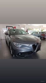 Alfa-Romeo Stelvio - 4