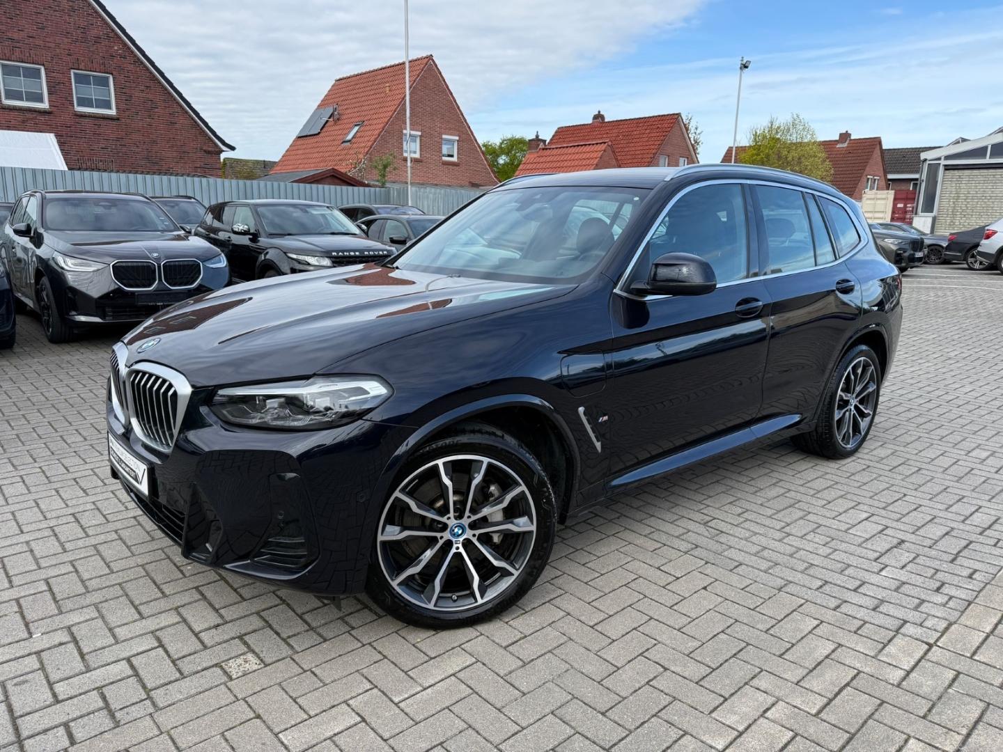BMW X3 xDrive30e M-Sport AHK ACC Head-Up Komfortzuga