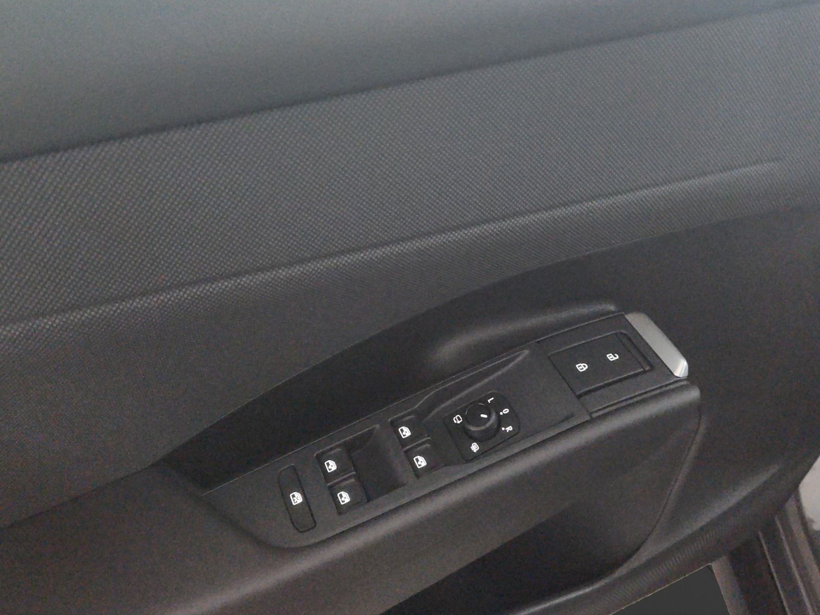 Volkswagen T-Roc - Bild 16
