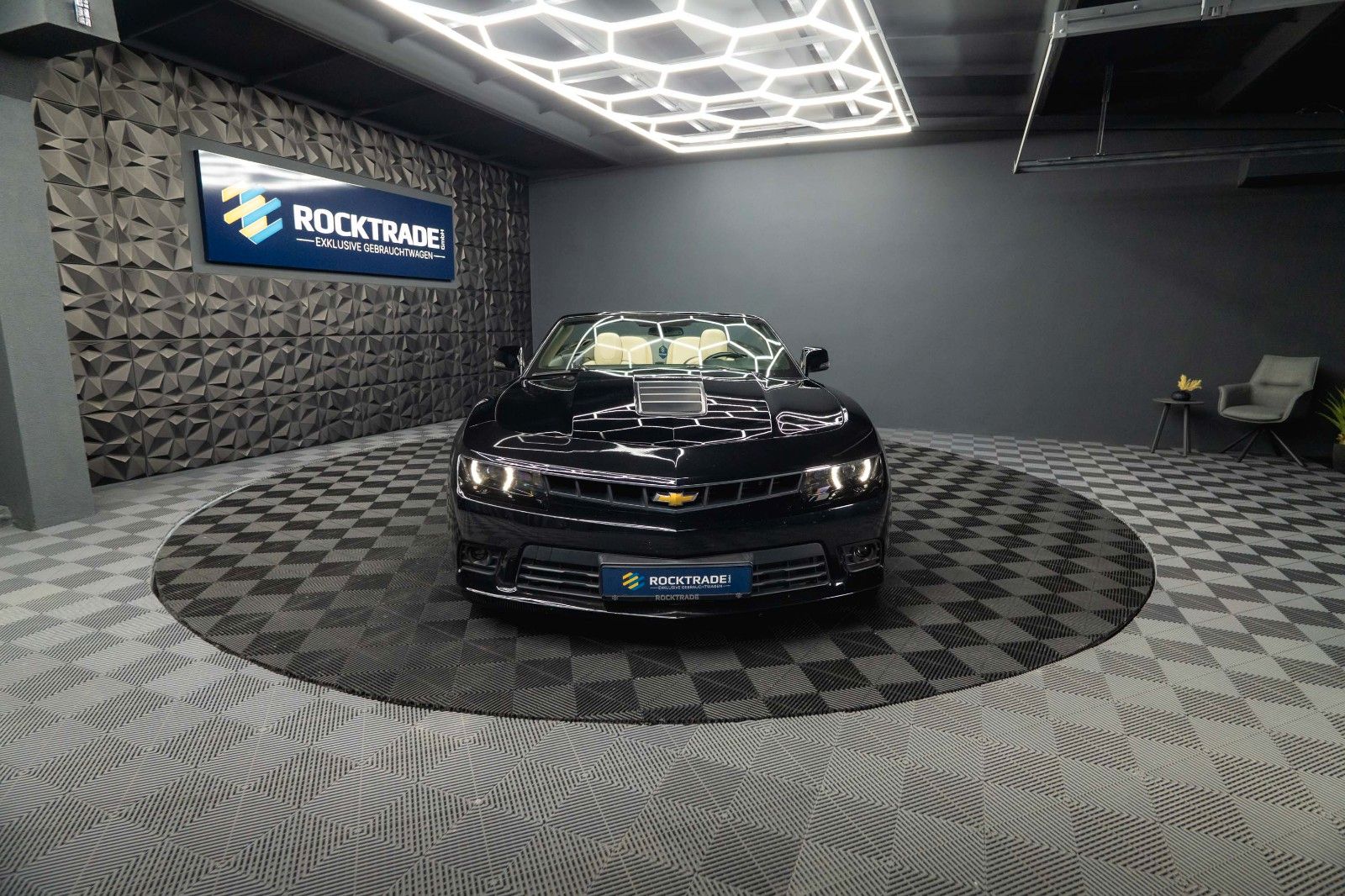 Fahrzeugabbildung Chevrolet Camaro 6.2 V8 | Deutsche EZ | Unfallfrei | Xenon