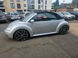 Volkswagen New Beetle Cabriolet 1.6 - silberne Volkswagen New Beetle