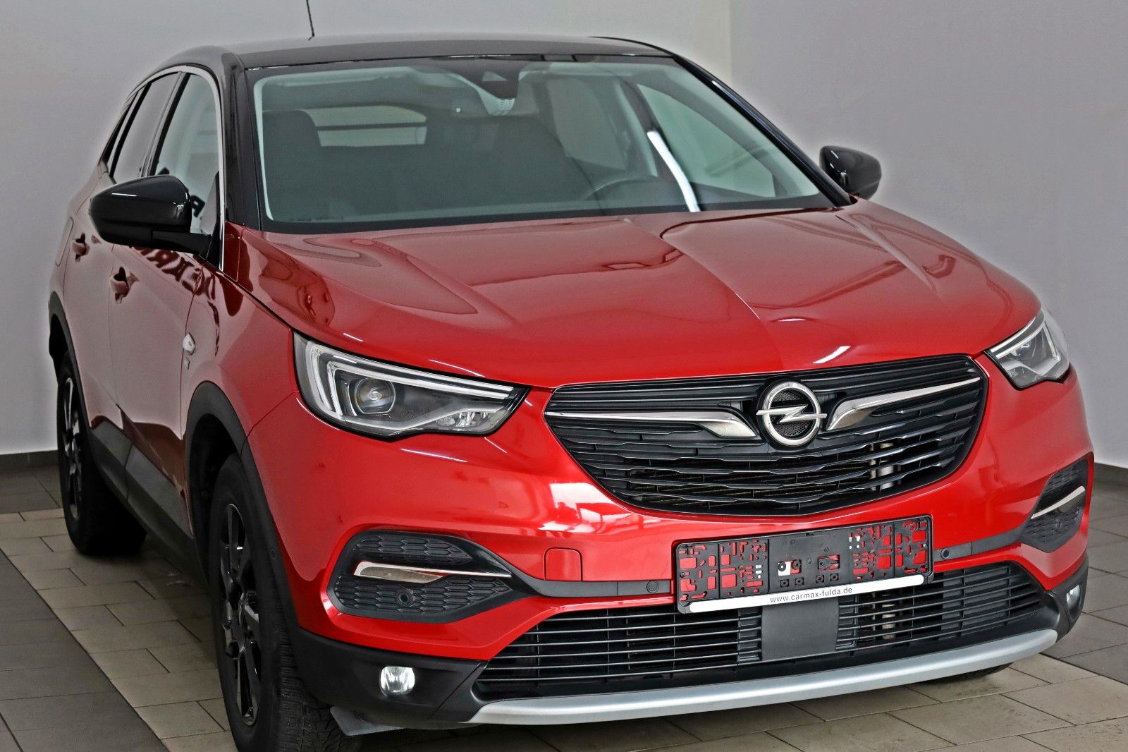 Fahrzeugabbildung Opel Grandland (X) Opel 2020 LED,Kamera,AHK,SR+WR