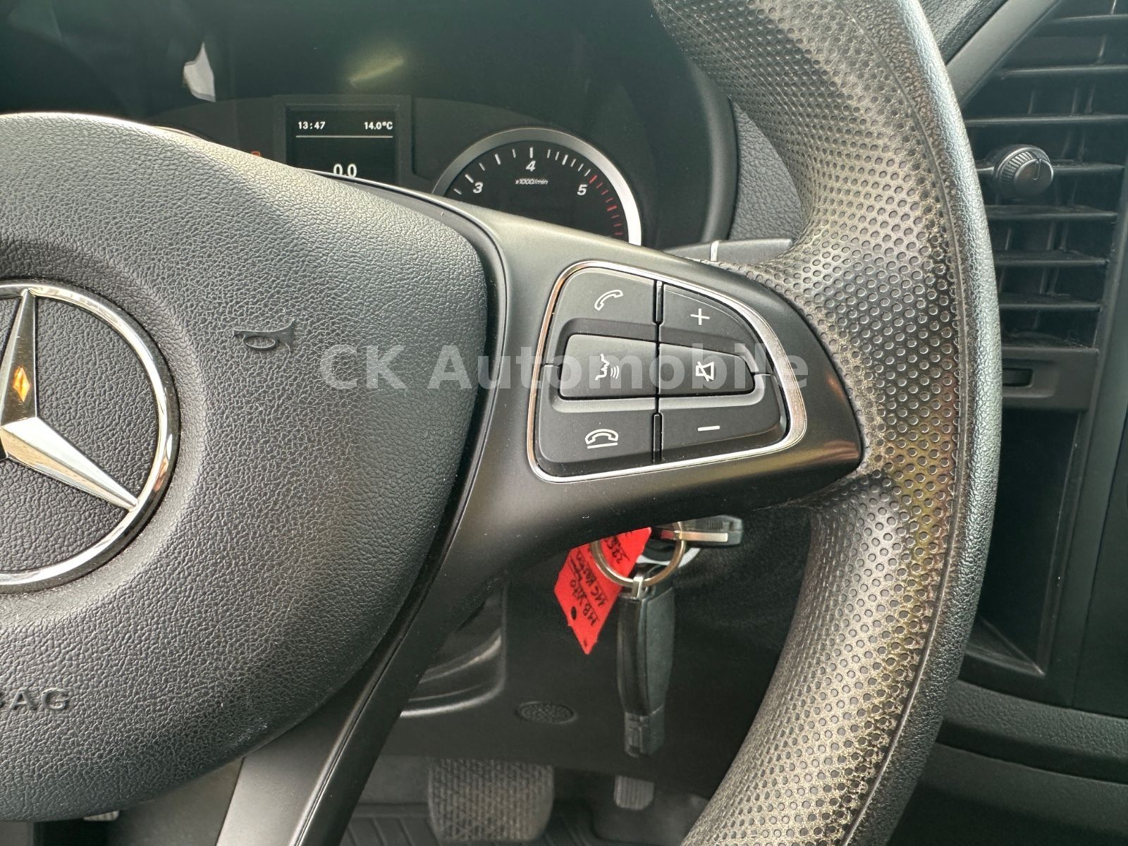 Fahrzeugabbildung Mercedes-Benz Vito Kasten 116 CDI RWD lang Autom./Klima/PDC