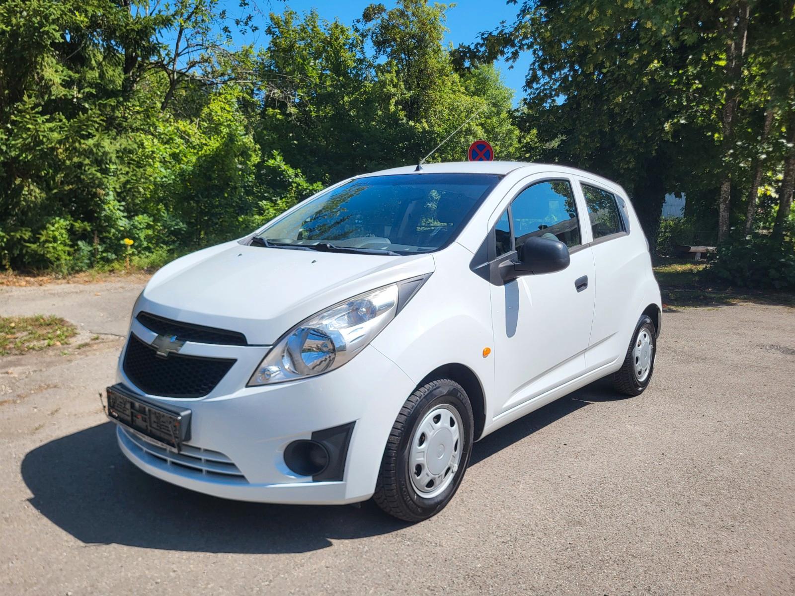 Chevrolet Spark Basis+ nur 7200Km TüV neu!